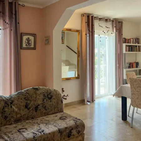 Holiday home Aurora - Three Bedroom Splitska