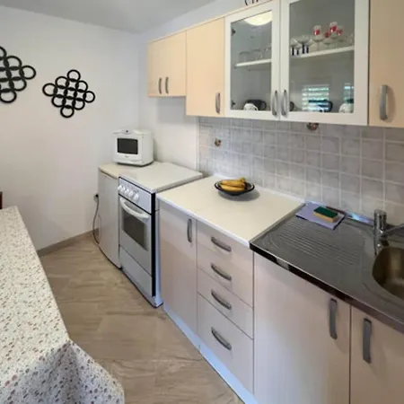 Aurora - Three Bedroom * Splitska